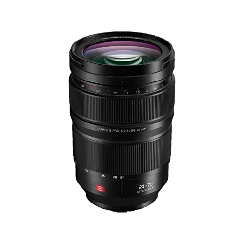 Panasonic Lumix S Pro 24-70mm F/2.8 (S-E2470)